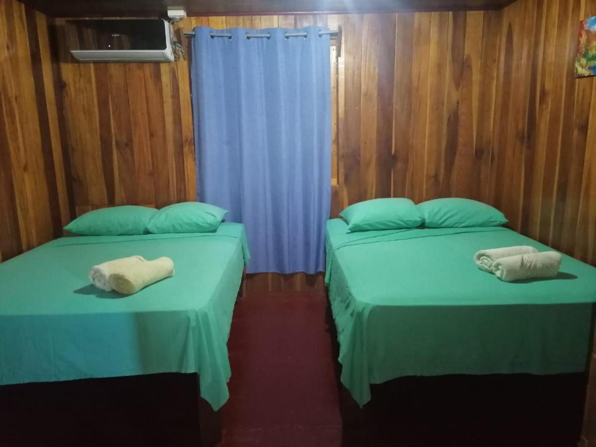 El Jaguar Hostel Bocas Town Ngoại thất bức ảnh