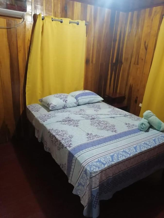 El Jaguar Hostel Bocas Town Ngoại thất bức ảnh