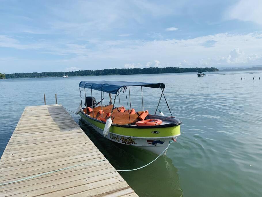 El Jaguar Hostel Bocas Town Ngoại thất bức ảnh